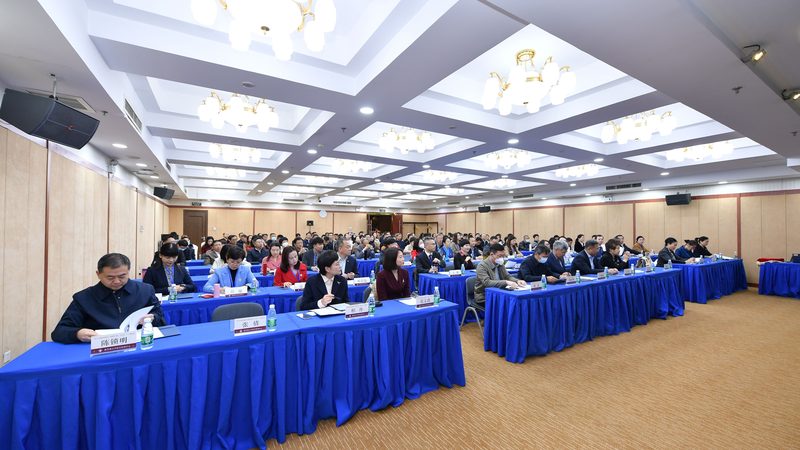 叉车培训拿证时间：揭秘叉车操作证获取的流程与周期